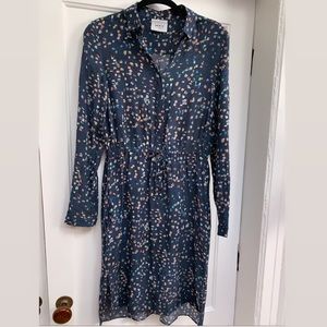 Silk collared blue dress with tie waist, Sz 6